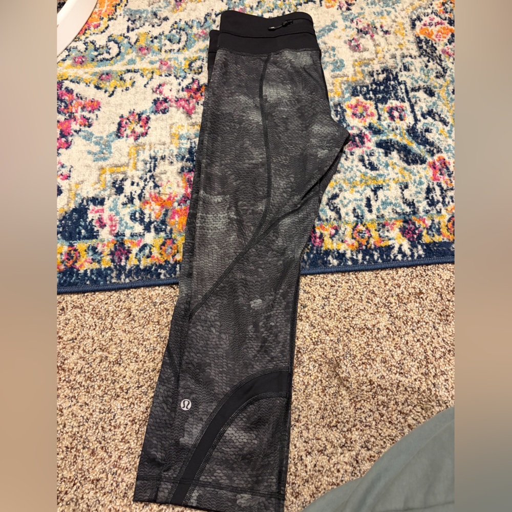 Lululemon Black Patterned Leggings